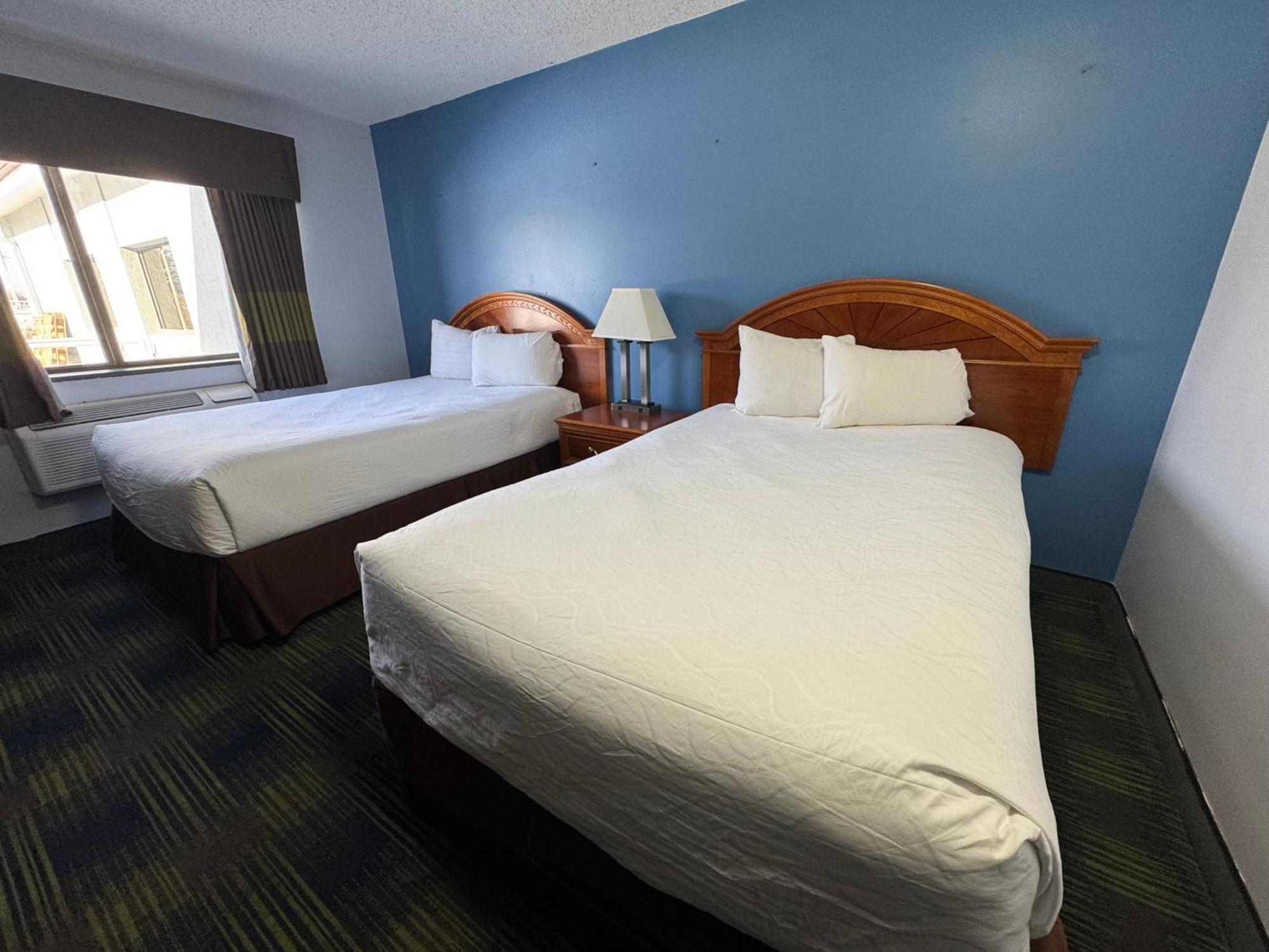 South Ridge Inn North Ridgeville Bagian luar foto