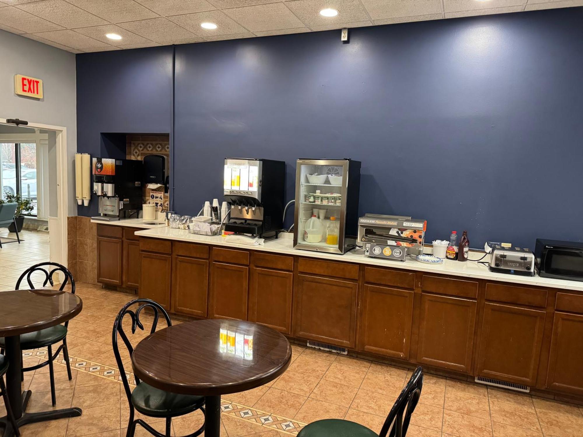 South Ridge Inn North Ridgeville Bagian luar foto